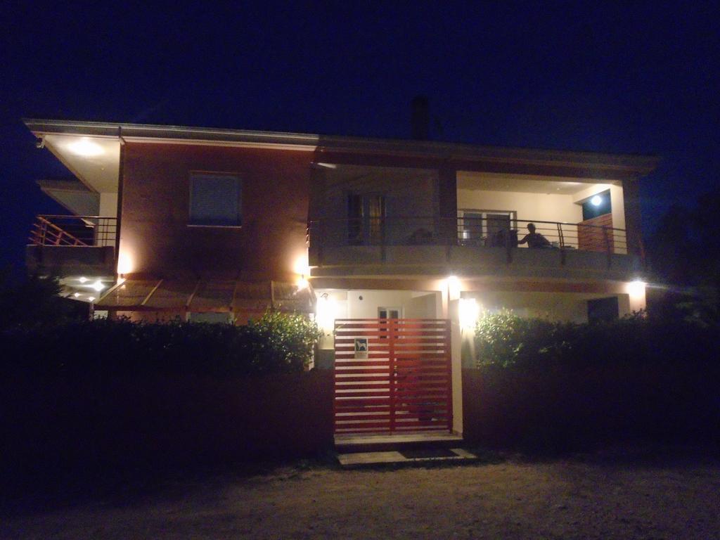 Socrates Family Apartments Kalligoni Exterior photo